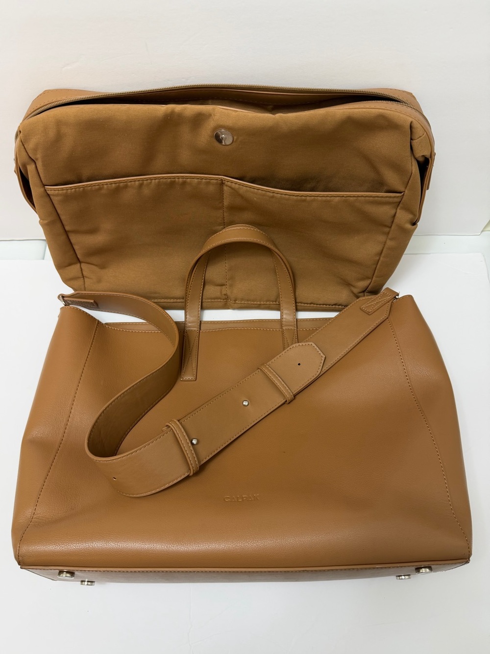 Calpak Haven 16” Laptop Tote Travel Bag Detachable Strap in Toffee - Picture 9 of 16